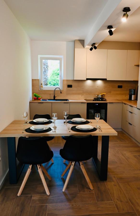 Adorable Holiday Apartment มาลินสกา ภายนอก รูปภาพ