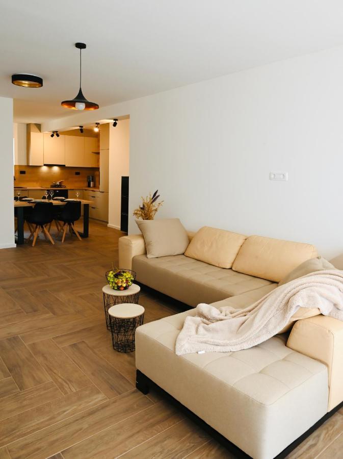 Adorable Holiday Apartment มาลินสกา ภายนอก รูปภาพ