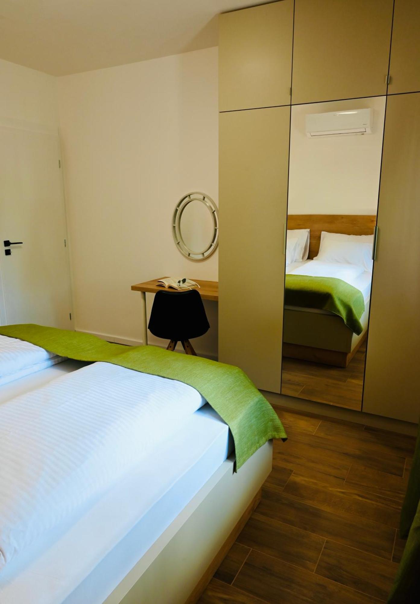 Adorable Holiday Apartment มาลินสกา ภายนอก รูปภาพ